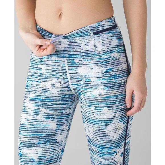 Lululemon Women's Real Quick Striped Multicolor Pants Size 4 Blurry Belle - Picture 4 of 16